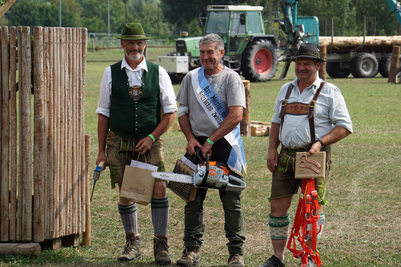 Bayerische Meisterschaft im Holzrücken 2026